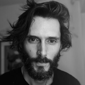 Sergio Mur Instagram - De una orilla a otra.