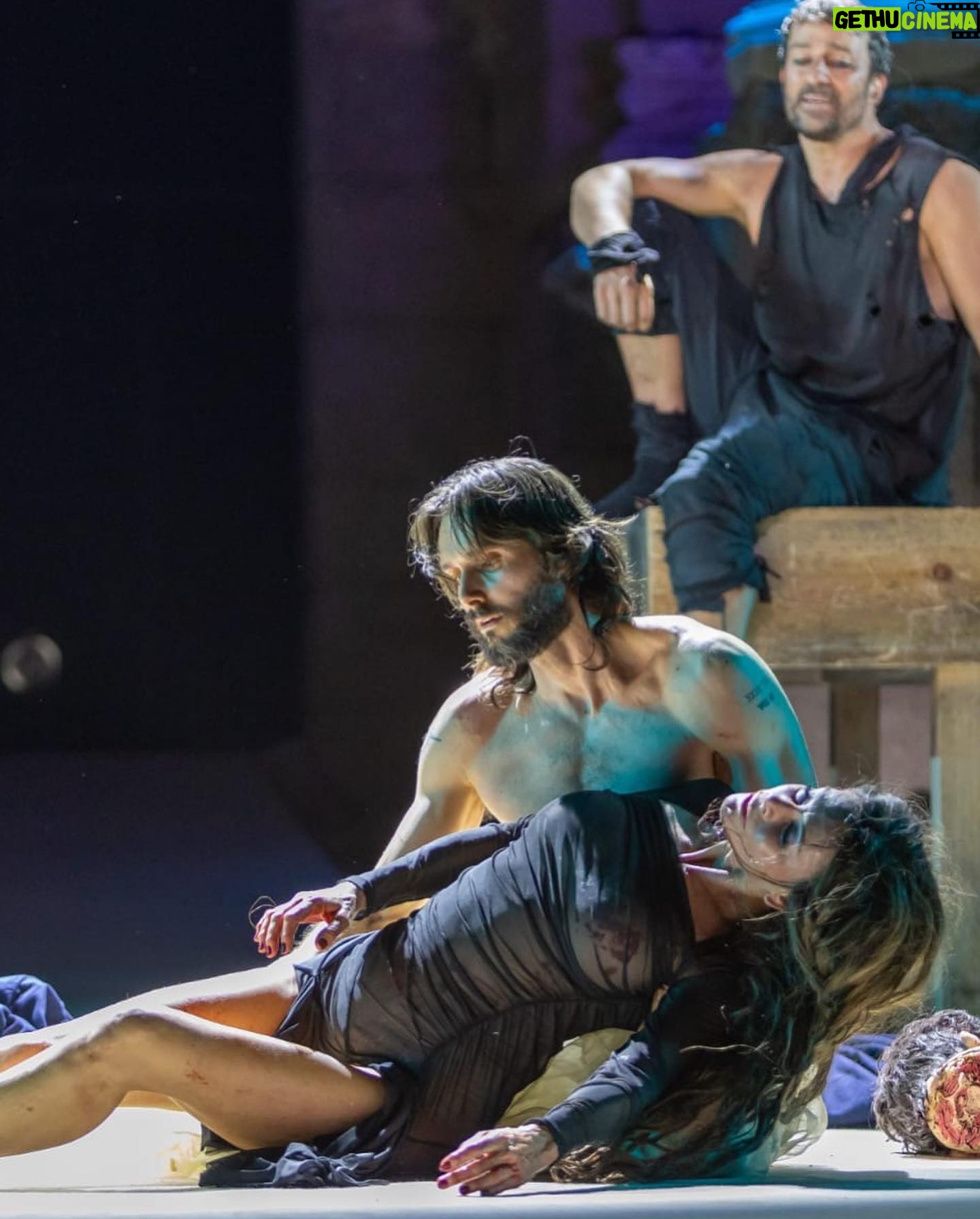 Sergio Mur - 3 Likes - “Un tiempo en el que la fuerza de la seducción no provoque terror, solo placer y confianza en la vida. Ese deseo se llama Salomé” Sirio.
SALOMÉ
@maguimira ❤️
9-20 de Agosto
@festivaldemerida
@pentacionespectaculos