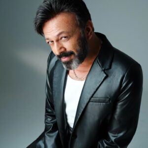 Serhat Kılıç Instagram - I belong to you
And you
You belong to me too
You make my life complete
You make me feel so sweet
 
  Lenny Kravitz