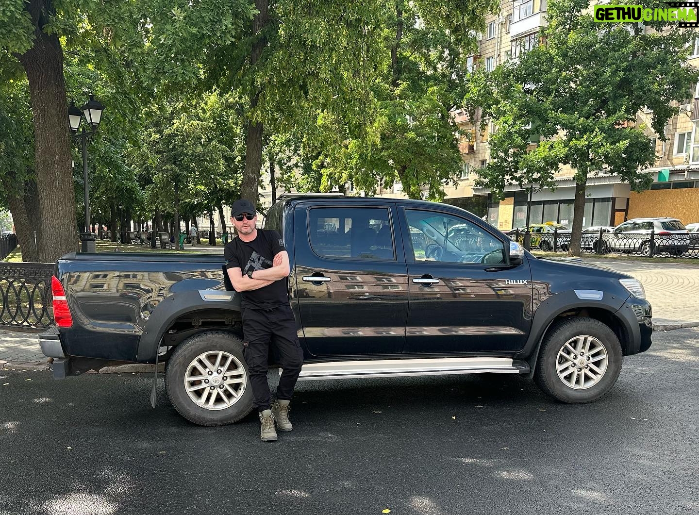 Serhiy Zhadan - 42.8K Likes - 247/300
Ще оГин ŠæŃŠµŠŗŃŠ°Ńний Š°Š²ŃозвŃŃ Š“Š»Ń Š½Š°ŃŠ¾Ń «ЄаŃŃŃŃĀ». ŠŃоГовжŃŃŠ¼Š¾ заŃŃŠ“Š¶Š°ŃŠø ŃŠ²Š¾ŃŃ
, Š“ŃŠŗŃŃŠ¼Š¾ вŃŃŠ¼ за ГопомогŃ.
š ŠŃŠøŠ²Š°ŃŠŠ°Š½Šŗ: 4627 0551 1036 9054
š Patreon: www.patreon.com/serhiyzhadan
š PayPal: sirozhazhadan@gmail.com