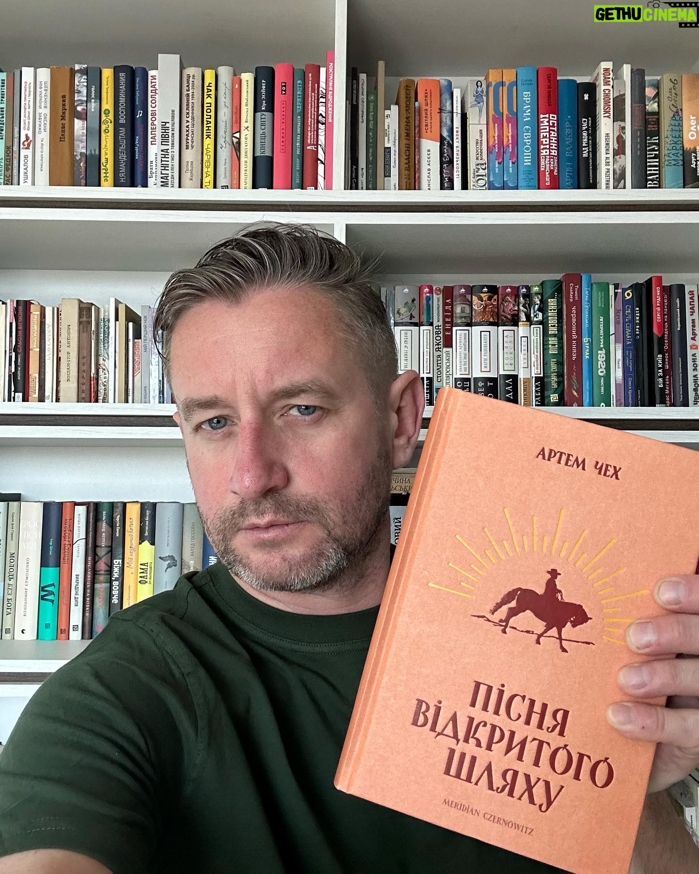 Serhiy Zhadan - 8.7K Likes - Доброго ранку. Друзі, тут в Артема вийшла змістовна і вагома книжка. 13-го презентація в Києві. Раджу сходити.
https://kyiv.karabas.com/ua/artem-cheh-prezentaciya-novogo-romanu-pisnya-vidkritogo-shlyahu
