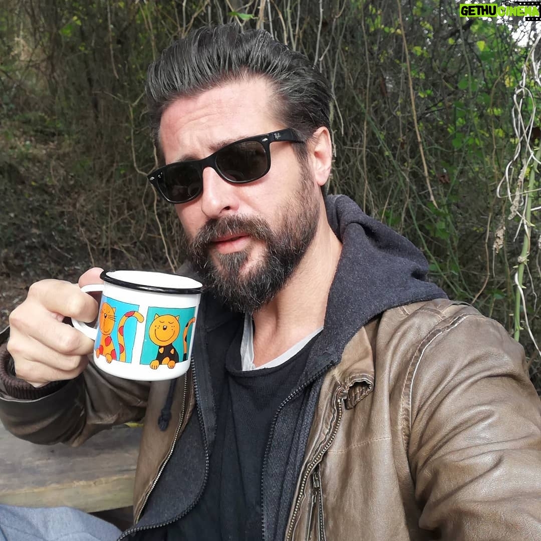 Serkan Kuru - 2.5K Likes - Bi kahve 😎👊 #serkankuru #istanbul #dizi #sinema #actor #türkiye #oyuncu #motivation #fitman #outdoor #aktör #kahve #coffee
