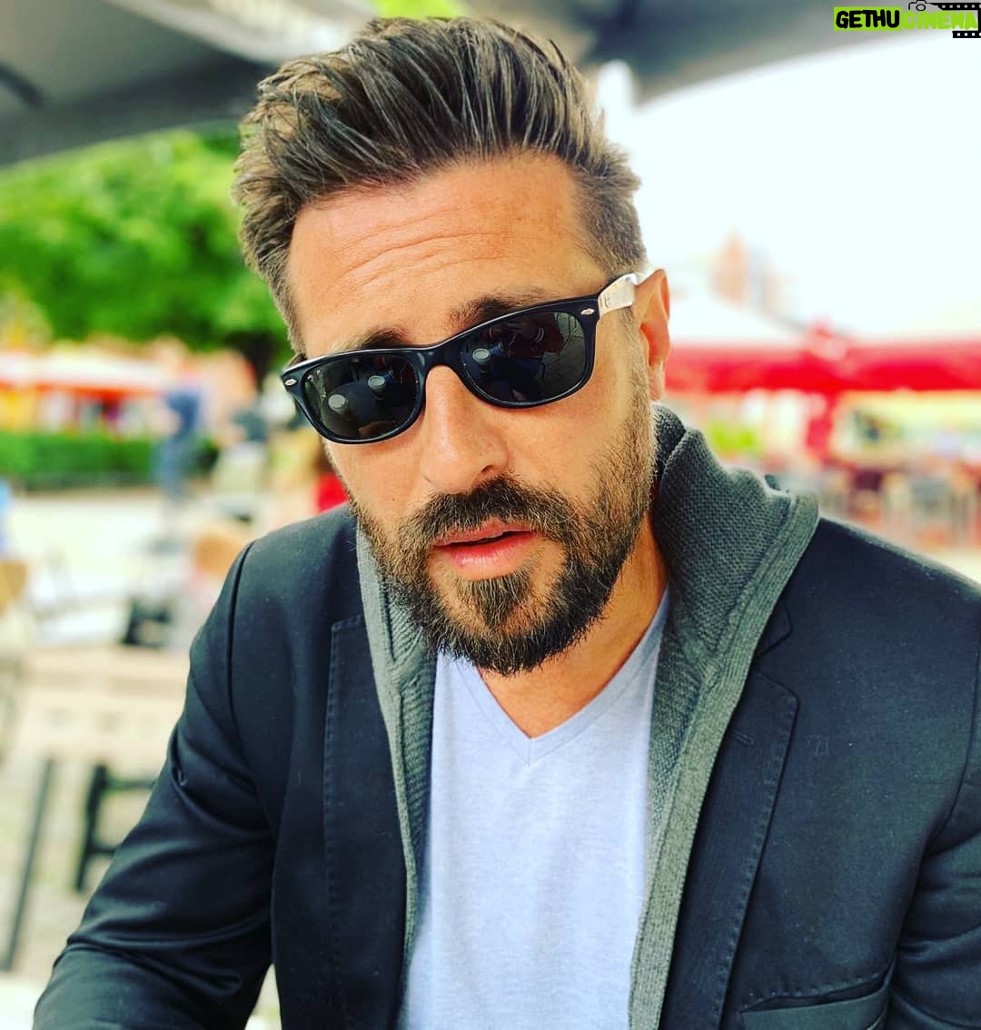 Serkan Kuru - 2.9K Likes - 😎