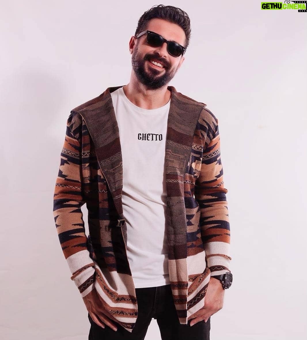 Serkan Kuru - 3.1K Likes - Yeni bir şeyler 😎👊 #yagmurrengi tv filmi 😏