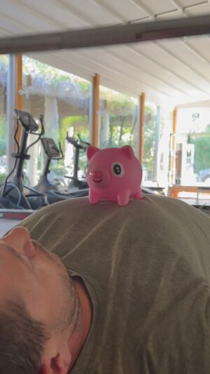 Serkan Şenalp Instagram - best gym buddy or is this some kind of mental illness ? 
tag your gym buddies i will send random 3 gym piggy🐽
.
.
.
.
#reels #reelsinstagram #instagram #gym #gymmotivation #gymlife #instadaily #spor #turkey #türkiye #1percent #viralvideos #viral