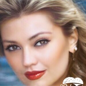 Sevtap Parman Instagram - Bu eskilerden çok sevdiğim bir resmim.Sizde seviyorsunuz biliyorum.Ya bu reyting uğruna bu sene benim severek izlediğim 2 dizi yayından kaldırıldı.Biri #yenihayat diğeri #babil hiç kimsenin gözünün yaşına bakmıyorlar bu kadar insan ekmek parasını kazanıyor bu dizilerden diye düşünmeyip biz kazanamıyorsak ne yapalım dizi iptal diyor yapımcılar.Ah para gözün kör olsun. #sevtap