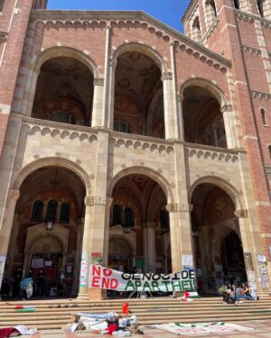 Seychelle Gabriel Instagram - Some pics from UCLA’s anti-genocide encampment last week before the police violently tore it down that night. It was a really communal and collaborative space before that. The last 3 slides show some history and recent statistics. How many more kids have to die in the name of “self defense”?
▫️
Keep eyes on Rafah in Gaza and El Fasher in Darfur. Free Palestine & Sudan // لا للحرب