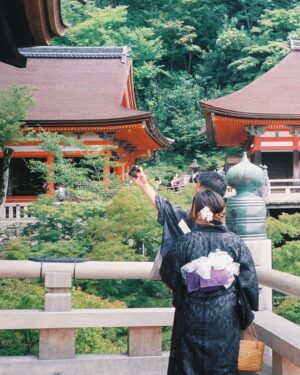 Seychelle Gabriel Instagram - Here’s me with a ramen eating dragon! From some film pics taken on a recent trip to Japan 🎌 First 2 from Osaka, next 5 from Tokyo (including a skilled magician in Ueno Park named Haku) and last 3 from Kyoto. Such a beautiful country! ! ! 🥲