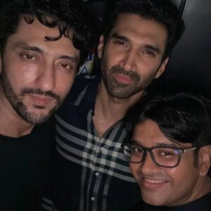 Shaad Randhawa Instagram - F.R.I.E.N.D.S.
@adityaroykapur  @milapzaveri