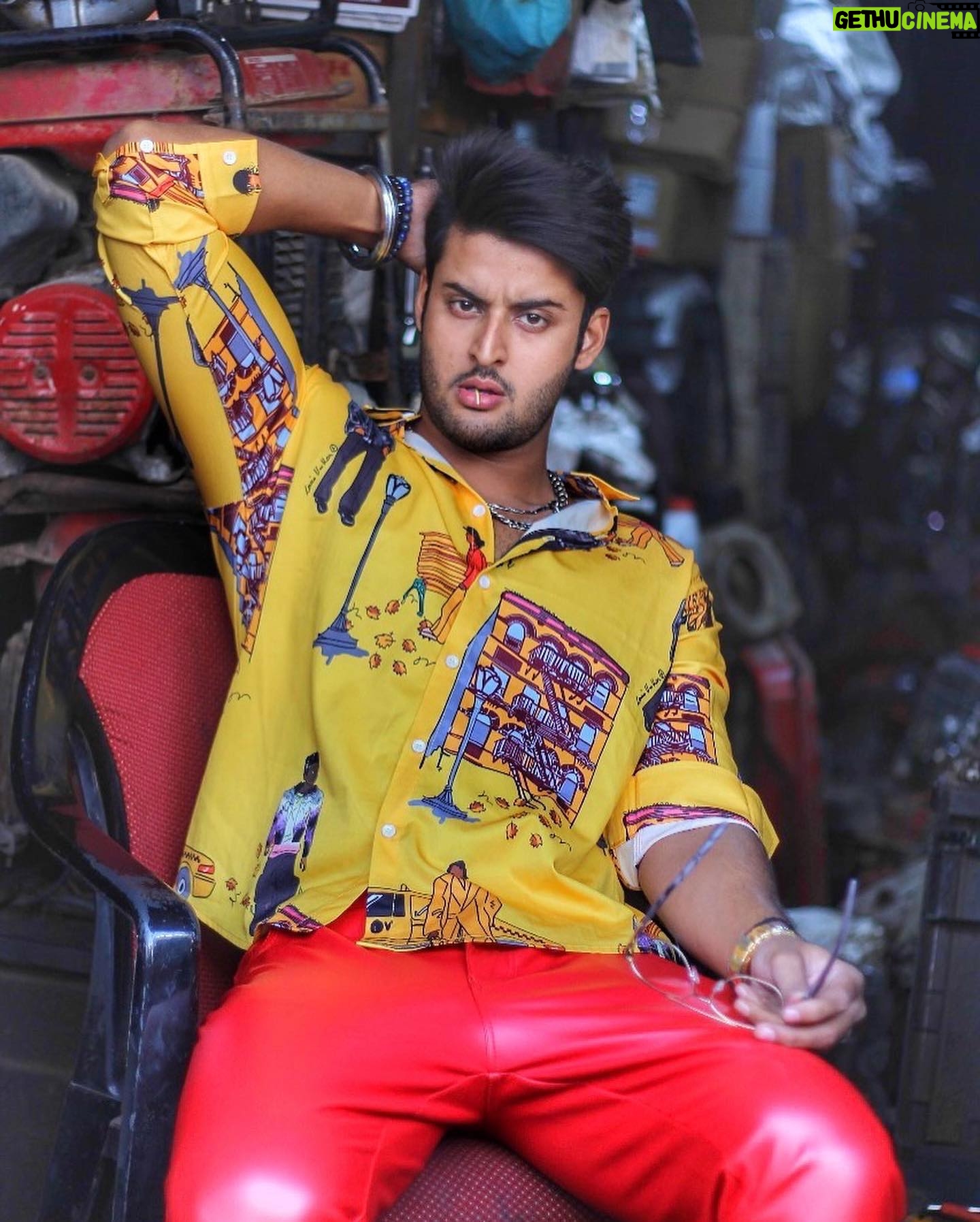 Shagun Pandey - 14.2K Likes - Raang-Biranga 💎