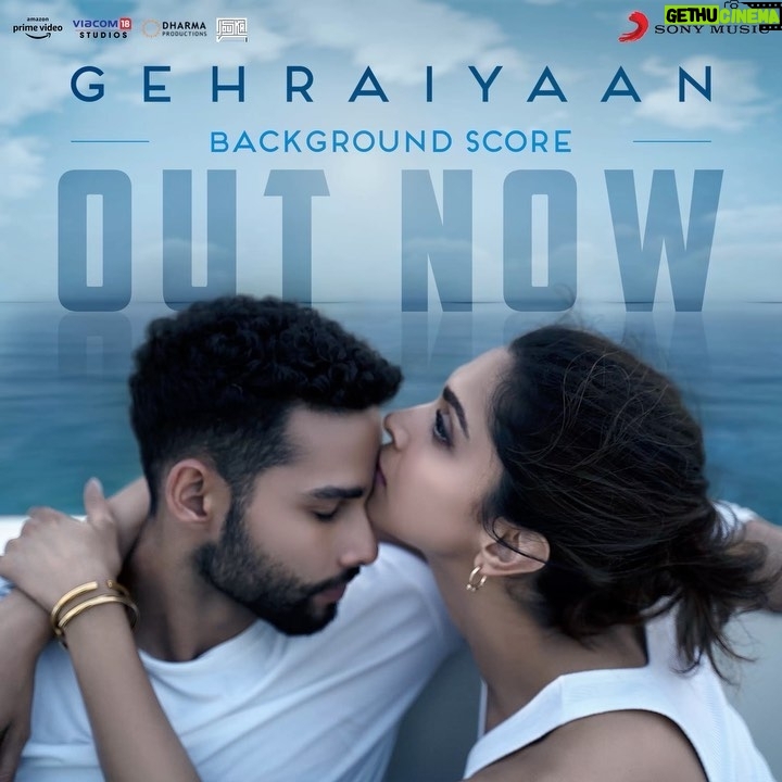 Shakun Batra - 1.8K Likes - The background score is out now! 🎶
@karanjohar @apoorva1972 @shakunbatra @ajit_andhare @deepikapadukone @siddhantchaturvedi @ananyapanday @dhairyakarwa @oaffmusic @savera.music @ankurtewari @primevideoin @dharmamovies @Viacom18Studios @Jouska.films @prathmeshdudhane
