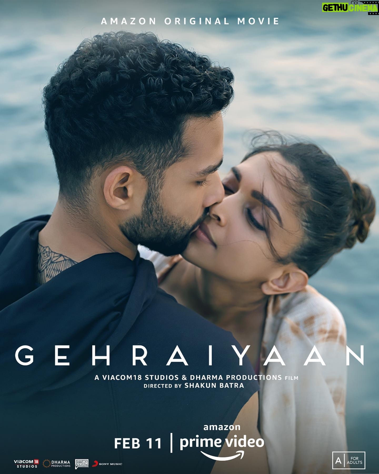Shakun Batra - 8.2K Likes - Life is good and it does get better when you wait, but for now here is something for you!💙
#GehraiyaanOnPrime releasing Feb 11.
@karanjohar @apoorva1972 @ajit_andhare @deepikapadukone @siddhantchaturvedi @ananyapanday @dhairyakarwa @primevideoin @dharmamovies @Viacom18Studios @Jouska.films @sonymusicindia