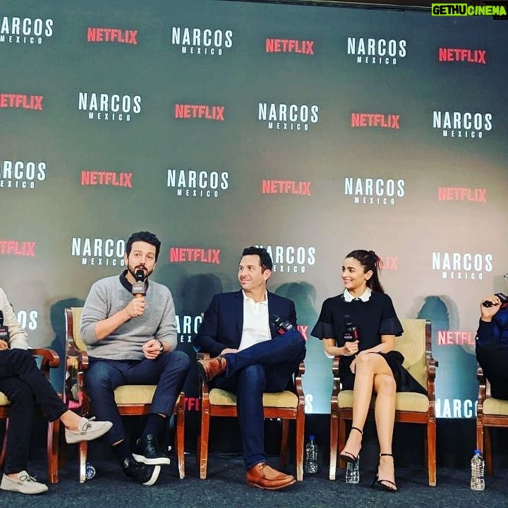 Shakun Batra - 2.4K Likes - #narcos - the real gangsters
@diegoluna_ @mvegapena @aliaabhatt #ericnewman @netflix_in