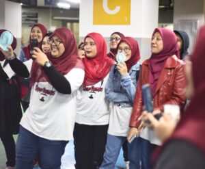 Sham Visa Instagram - Apa saja kritikan atau kecaman yg datang langsung tak beri kesan kepada abg sham kerana @shamvengers sentiasa setia menyokong. Korang paling happening & kita berjaya bertahan sampai ke penghujung. Menang atau kalah kita jangan fikir kerana apa yg penting kita enjoy as a family! ❤️
.
Thank you so much @mindorder yg menubuhkan @shamvengers & menemukan kita semua. Thanks kerana sentiasa bersama abg sham. Korang memang best! ❤️
.
📸 @neonpixelofficial 🏫 @mindorder 💖 @shamvengers
.
#MindOrder #MindOrderManagement #ShamVisa #ShamxMindOrder #ShamGV19 #GegarVaganza2019 #GV6 #shamvengers @shamvengers @mindorder