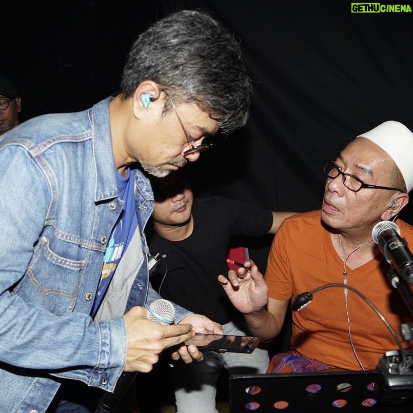 Sham Visa - 3.4K Likes - Sepuluh minggu abg sham di #GV6 dah. Satu perjalanan yg jauh. Terima kasih atas segala sokongan kalian. Candids by @neonpixelofficial. Thank you guys! ❤️
.
📸 @neonpixelofficial 📺 @mindorder 💖 @shamvengers
.
#MindOrder #MindOrderManagement #ShamVisa #ShamxMindOrder #ShamGV19 #GegarVaganza2019 #GV6 #shamvengers @shamvengers @mindorder