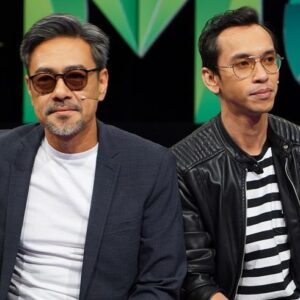 Sham Visa Instagram - Sebelum ni abg sham ke @meletop utk memperkenalkan diri ke program #GV6 tapi malam tadi kami ke program sama utk bercerita mengenai persediaan ke pentas final. Sekejab masa berlalu. Anyway, thanks so much @meletop kerana mengundang kami. We had fun! 😍😬
.
📸 @neonpixelofficial 📺 @mindorder 💖 @shamvengers
.
#MindOrder #MindOrderManagement #ShamVisa #ShamxMindOrder #ShamGV19 #GegarVaganza2019 #GV6 #shamvengers @shamvengers @mindorder