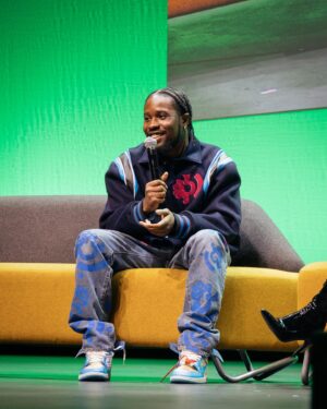 Shameik Moore Instagram - Liverpool Comic Con was 🔥 ! The opportunity to connect first hand with my fans and explore culture abroad is a priceless experience. 

I’m incredibly thankful for the opportunity to give life to such impactful characters that fans share their own unique connections to, with great power comes great responsibility, but I wanna remind you all that I am human too, and I still have a lot to learn. 

Despite the complexities and politics of some of these events, im determined not to let it overshadow the incredible connection we share. At the end of the day, for me, it’s about the people!

Im committed to remaining a student, rolling with the punches, adjusting, and being the best version of myself, no matter the challenges. Thank you, Liverpool Comic Con, and thank you, my incredible fans.

#AnyoneCanWearTheMask #WuTang4Ever