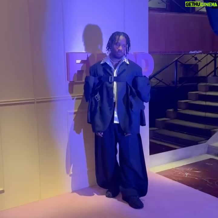 Shameik Moore - 5.9K Likes - Look me in my eyes when you say it