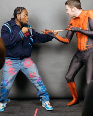 Shameik Moore Instagram - Liverpool Comic Con was 🔥 ! The opportunity to connect first hand with my fans and explore culture abroad is a priceless experience. 

I’m incredibly thankful for the opportunity to give life to such impactful characters that fans share their own unique connections to, with great power comes great responsibility, but I wanna remind you all that I am human too, and I still have a lot to learn. 

Despite the complexities and politics of some of these events, im determined not to let it overshadow the incredible connection we share. At the end of the day, for me, it’s about the people!

Im committed to remaining a student, rolling with the punches, adjusting, and being the best version of myself, no matter the challenges. Thank you, Liverpool Comic Con, and thank you, my incredible fans.

#AnyoneCanWearTheMask #WuTang4Ever
