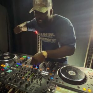 Shamier Anderson Instagram - Full-time Actor or Full-time DJ? 🔊🎭