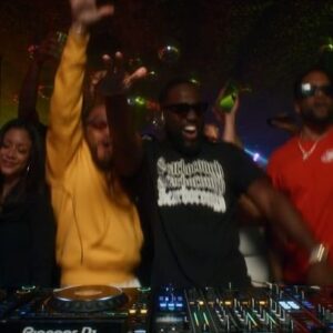 Shamier Anderson Instagram - Hood Kids Love House Music LIVE DJ SET OUT NOW‼️😈 

A little sneak peak to my VELD & Electric Jungle sets this summer 👀

THE HEATERS 🔥
1.  Dreams & Nightmares (Shamier Anderson EDIT)
2. Carnival (Shamier Anderson EDIT)
3. Numb / Encore (Jumo Remix)
4. Many Men (Shamier Anderson EDIT)
4. Swedish House Mafia One Amapiano (HXRIS EDIT)
5. Raris and Rovers (Hitty & DJammin)

FULL VIDEO 🔗 IN BIO 
TICKETS TO MY SHOW 🔗 IN BIO