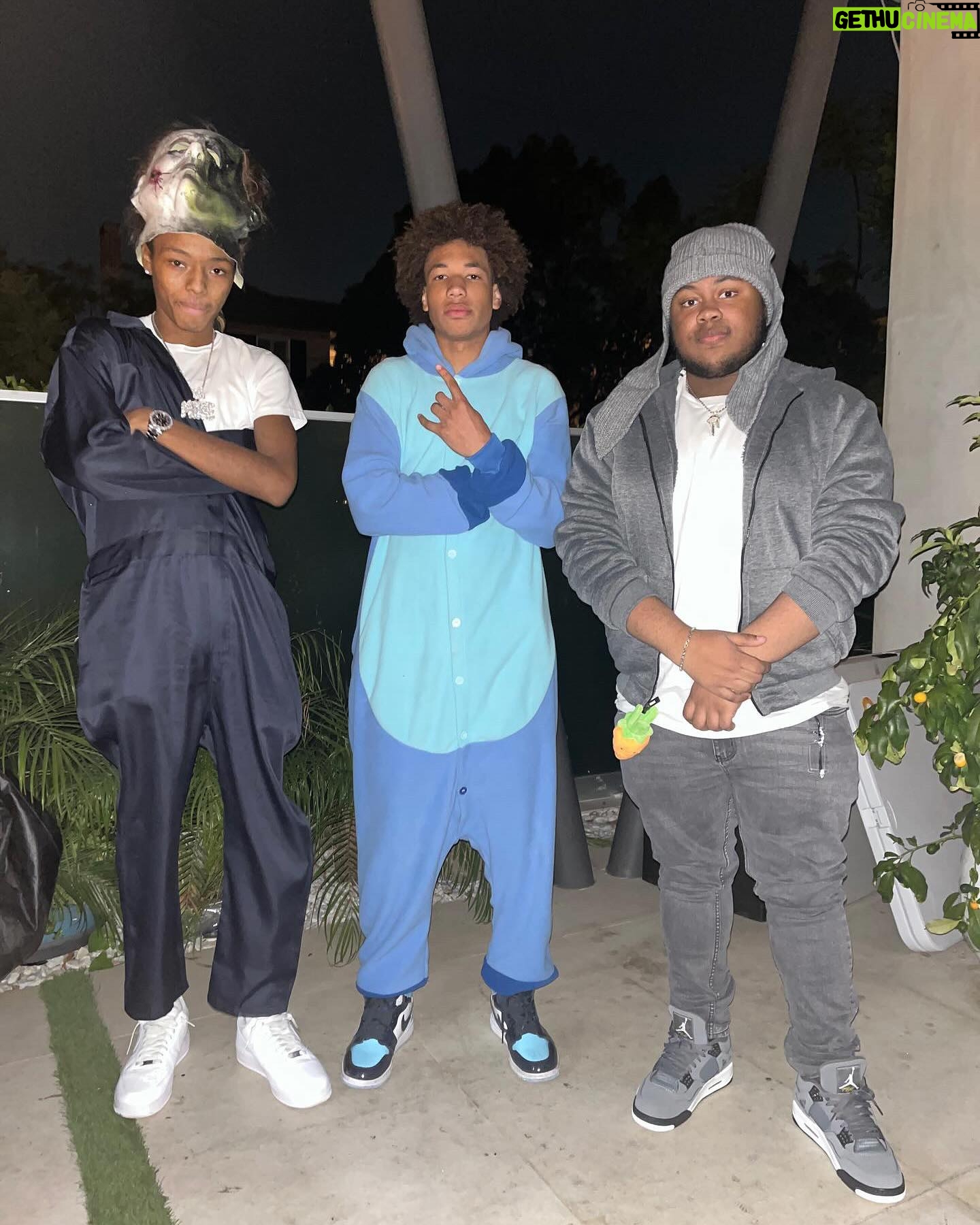 Shamon Brown Jr. - 3 Likes - Ehh, whatās the word Doc?š°