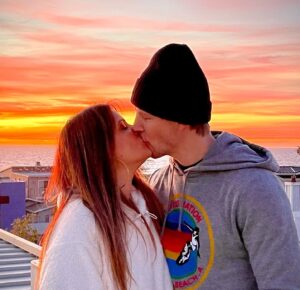 Shane Johnson Instagram - Wow!!!! @keililefkovitz ❤️❤️❤️ 19 years married - 25 years together. And we are not only going strong… I actually love this idiot more than ever. She is my lover, my best friend, stylist, dance partner, my entertainment hub and she likes to hold hands and kiss. She’s the best mommy and does over half the parenting!  I’m luck as hell and I thank god for you, you talented hysterical, nutcase powerhouse.