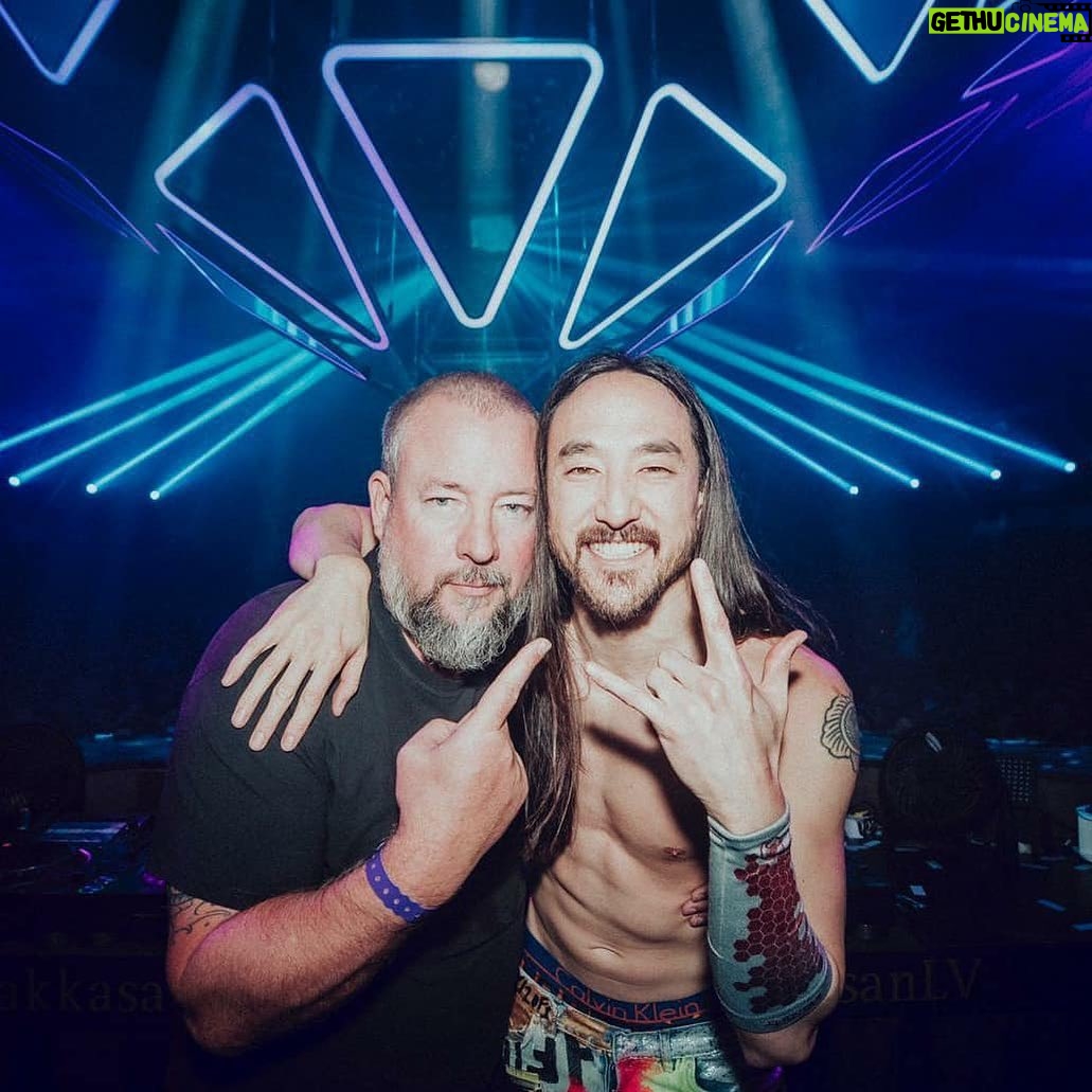 Shane Smith - 1.6K Likes - My other Gypsy King. I just want to dance and dance and dance.