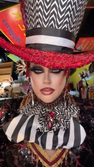 Shannel Instagram - Besos, lovelies. ❤️🖤

#shannel #allstars9