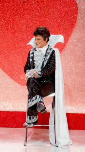 Shannel Instagram - A detailed look inside the making of the Liberace suit- by the absurdly talented @onlyonecalvi! I am in so much awe of your talents- you are unbelievably gifted! 

Thank you to @mrkennethblake and @ampedaccessories for providing your crafts.

This team of people were the minds behind helping my first *official* Snatch Game come to life! 

I thank you. 🙏 

#shannel #allstars9