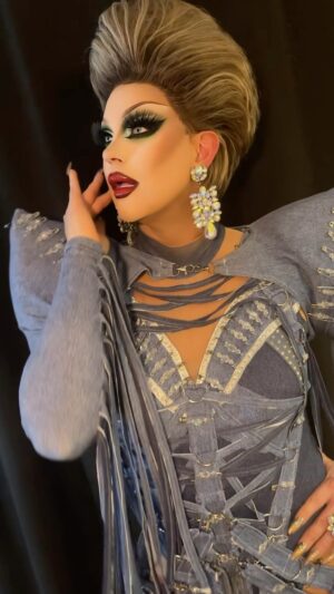 Shannel Instagram - Just a simple Saturday night in London 🇬🇧

#shannel #allstars9