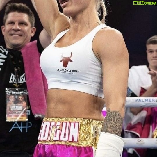 Shannon O'Connell - 440 Likes - "When I started, there were a handful of girls in the world. Now, there is a handful in every gym," ShotGun
The Queen lets Australia know she is back.
#boxing #women #video #instagood #sports #qoab