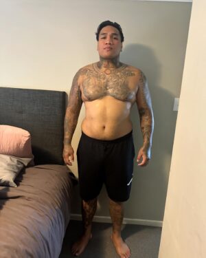 Shannon O'Connell Instagram - When I first started coaching again I was adamant I didn’t want to train fighters.
Then this bloke comes along… I decided to do a bit with him and just take it as it comes. His dedication and work ethic made it impossible to turn away. 
He was 150kg which was 40kg up from where he wanted to be. I had him doing running programs and he pushed through bruising and pain in his feet from trying to run with all the extra weight but he never stopped, not once unless I made him. Not once did he ever shy away from hard sparring no matter the experience level they had over him. He did the rounds and grew from every session. 
Tonight he climbed back in the ring 30kg down (see the difference in his photos) and after 6 years out of the game and won with a first round TKO. 
VERY FKN PROUD COACH !!! And what a support crew he had there too 🙌🏽
Big thank you to @jamiemyerproductions for putting him on ! #clerkeazykatoa #proudcoach #heavyweightboxing #shotgunboxing