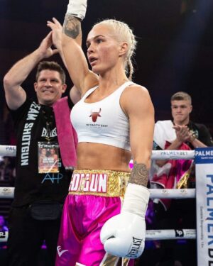 Shannon O'Connell Instagram - *** novel post incoming…
As we enter fight week, I have a few things that I feel need a mention. 

First of all. This has been a long process, a process I never thought we would do again. I remember my surgeon, Steve, wheeling me in to surgery and him saying “this is it Shannon, you’re not fighting again after this” I was crying but agreed. 
I was going in for my third major shoulder surgery in 14 months with it being replacement surgery two days before my 40th birthday. Surgery that most wouldn’t need until their 80’s 🫣

I had lived and trained through so much pain in 2022 that I probably shouldn’t have but prior to my first surgery late 2021, I had positioned myself to finally fulfil my career long dream so I wasn’t going to just give up on it. 
I didn’t get the win but was the pain worth it, YES, because dealing with all the adversity, made me a better, more resilient person inside and outside of the ring. 

Only the people close to me really know what I went through. Coop, Gareth, Shara and Glen, I can’t thank you enough for sticking by me and having my back regardless. I’m sure none of you wanted me to fight again but here we are, as a team that back each other ! 

This past year I tried to turn my focus to training people and it wasn’t until later last year that my hunger took over again after just some random training here and there that turned into sparring sessions and from there the next chapter begins 💁🏼‍♀️

I have come so far with dealing with the demons of my childhood. I have changed my life to give my own children a safe, stable life and to show them that anything is possible. I might not have won every boxing fight I’ve been in but I can proudly say that every fight camp I’ve been through or fight I’ve been in, I’ve won a piece of me back and after all the years of punishment and self harm (through training) I like the person I have become and I am proud of myself ❤️

SHOTGUN IS BACK ON THE LOG ! 

#shotgunshannonoconnell #postshoulderreplacement #resilience #shotgunisbackonthelog #davidgogginsmindset #onelastcrack