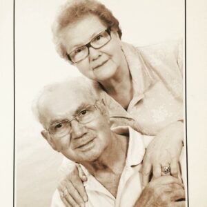 Shannon O'Connell Instagram - What a woman ❤️
Rest in paradise Nan. 
Reunited with Pop 🙏🏼
I’m sure you’re already giving Dad 38 years worth of your squeezy cuddles that we are all going to miss like crazy down here. 
We love you ❤️💔
#restinparadise #family #love #nan