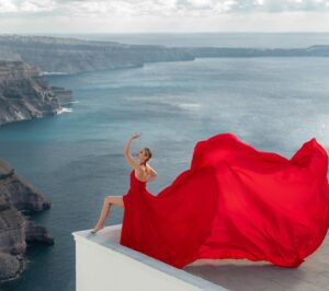 Shannon Stewart Instagram - On America’s Next Top Model we went to Santorini and last month I got the opportunity to return!!! It has been one of my most favorite places I’ve ever visited. I almost didn’t get to do the planned photoshoot because of the weather. Jesus did what only He could do and He calmed the seas. When I was a little girl, I saw a cosmetic commercial that quickly caught my attention. I imagined myself being the girl I saw on the TV. When I was younger, I thought this “desire” would just remain a dream until one day Jesus brought this dream to LIFE!!! I remember pinching myself on a few different occasions because I just couldn’t believe that those open doors were real! They seemed so unreal…. Like a dream that I just didn’t want to wake up from! I mentioned this before, but several years ago God moved me to walk away from modeling to become a nanny. It wasn’t on my radar to do, and it really didn’t make sense to me at all, but God’s ways and thoughts are higher than ours. I wanted to obey Him, so I left what was familiar for the unknown, trusting that where He was leading, He would be with me every step of the way. He used this new assignment to teach me things I would never have learned if I had stayed in modeling. He also humbled me and taught me more about Himself, which to me is priceless. During this photoshoot I was reminded of how much I still loved modeling and how I even missed it. I haven’t pursued it in years, but after this shoot I felt like I had never taken a break! I’m not sure what the future holds, but I know who holds the future!! My word for next year is “DREAM.” I know there may be times when God shuts doors. Then, when the time is right, He will open the door so that all may see that HE alone was the one who opened it! I also know there may be times when things have to appear or even be dead. I am reminded of the story of Lazarus. God COULD have healed him but what did He do?! He WAITED THREE DAYS, so He could show His resurrection POWER, ultimately getting all the glory! Our lives are meant to bring HIM glory, not our own, so at times He does things where we can be hidden, so He can be seen as the Author of it all!!! …Continued in comments…🙏🏼❤️❤️
