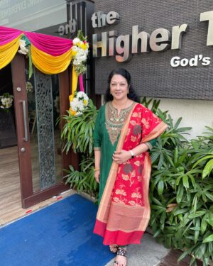 Shanthi Krishna Instagram - My Birthday made unforgettable with a day spent with loved ones thank you all n God bless🙏🏻🥰