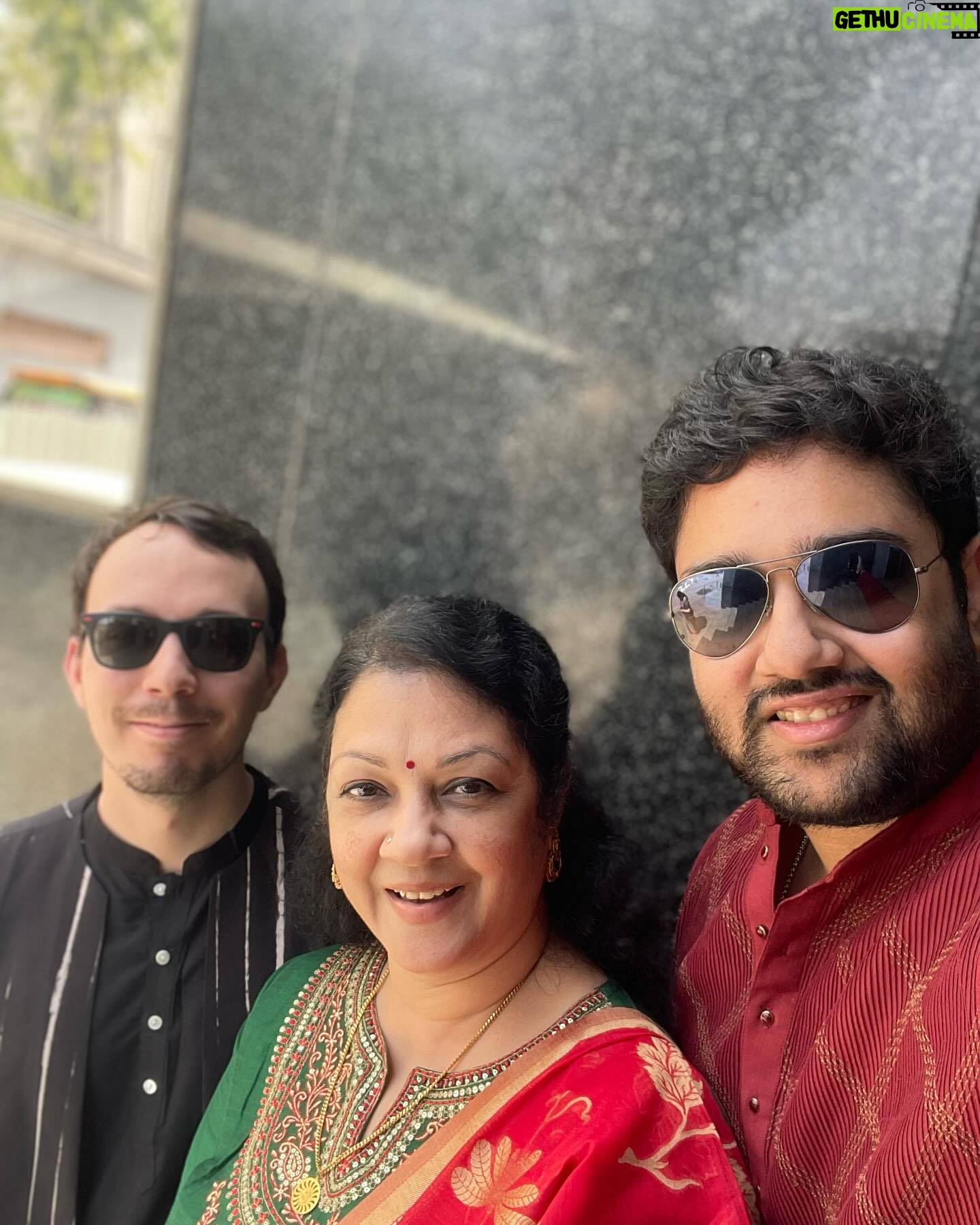 Shanthi Krishna - 1.6K Likes - My Birthday made unforgettable with a day spent with loved ones thank you all n God bless🙏🏻🥰