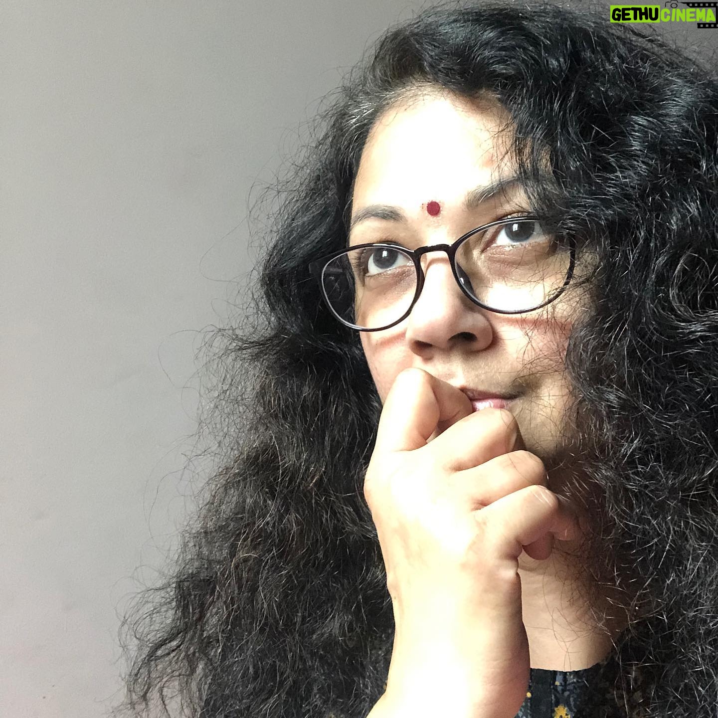 Shanthi Krishna - 1K Likes - My lockdown emotional thoughts selfies:
1. How is the world out there now?
2. I am sure it is going to be as beautiful as ever..
3. In fact I believe it will be more fascinating with more love within ourselves for the world and everyone around us. God bless 🙏😀🥰
