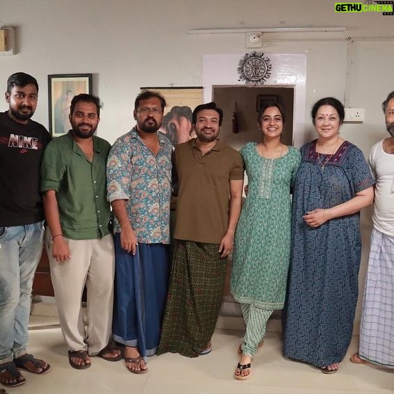 Shanthi Krishna - 691 Likes - Just wrapped up my shoot for Boban Samuelās new movie in Kochi. My lovely n lively costars ā¤ļø n my asst missing them already š„° God blessšš»š