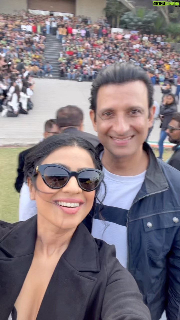 Sharman Joshi - 76K Likes - Rajkot you were amazing ❤️
Thank you for the spectacular response to #congratulations
@congratulations_movie
