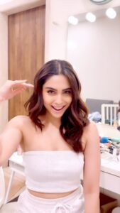 Actress Sharvari Wagh HD Instagram Photos and Wallpapers May 2024