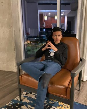 Shaun Dixon Instagram - Grateful🙏🏽. Focusing on the journey ahead.  #humbled #childactor #staypositive