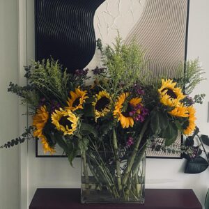 Shaun Ross Instagram - “Timing, authenticity, and patience – the keys to unlocking new doors. Thrilled to share that I’ve signed with @utatalent @utamusic. Grateful for everyone who played a part in making this happen. Here’s to embracing the next thrilling chapter in this incredible journey we call life. Cheers!”