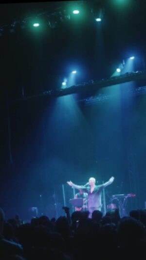Shaun Ross Instagram - FAVORITE TOUR MOMENTS 

🎥
@jmdmcreative