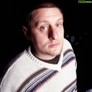Shaun Ryder Instagram - #TBT Shaun recording ‘England’s Irie’ in 1996 at Box Studios in Wiltshire 🎙️💿
.
📷: Martyn Goodacre
.
#ShaunRyder #SWR #BlackGrape #90s #ThrowbackThursday