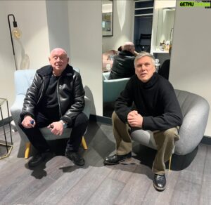 Shaun Ryder Instagram - HAPPY MONDAY 🍉🍉🍉
.
Shaun and Bez before their apprearance on good Morning Britain in January 📺
.
Happy Mondays UK Tour starts on 14th March in Glasgow!!! 
🥳🕺🏻🪇
.
Get your tickets here 👇🏻
.
https://linktr.ee/happymondaysofficial 
.
📷: Anita Heryet 
.
#HappyMondays #Tour #Livemusic