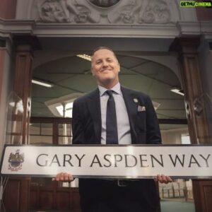 Shaun Ryder Instagram - Congratulations to my good mate @gary.aspden on having a road named after him in his hometown of Darwen 👍🏻
.
#AdidasSpezial #GaryAspden #Darwen 
.
📷 The Shuttle Blackburn with Darwen Council News