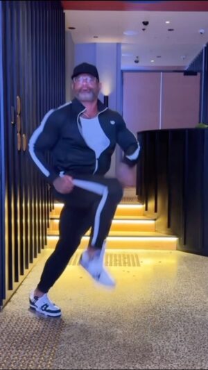 Shaun T Instagram - 🕺🏽 My goal is to dance on every continent but I think New Zealand is the closest I’ll get to Antarctica 😂. #dance #love #travel