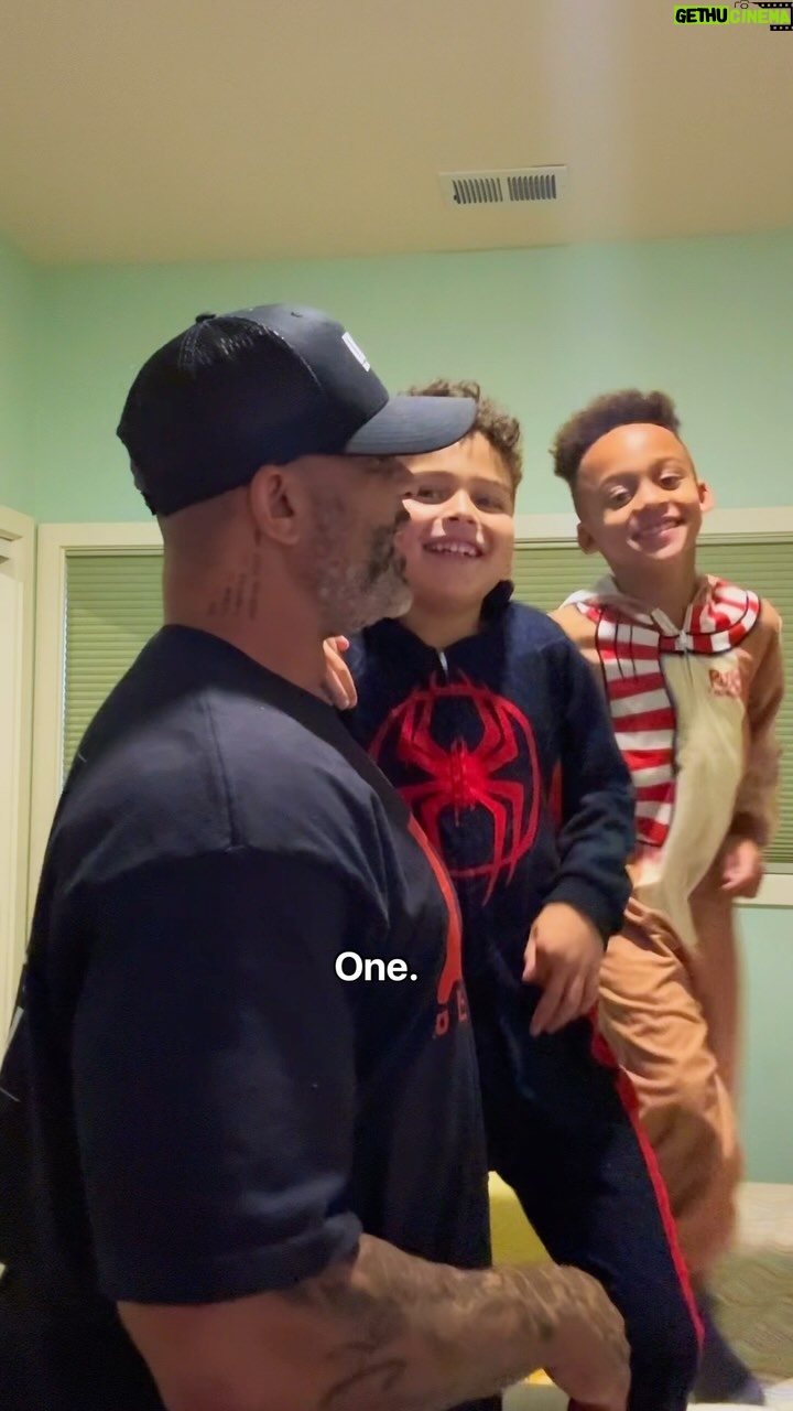 Shaun T - 12.3K Likes - Because really… they just want to be loved and I will never say no to showing it. Even at the end of the day when everyone is exhausted… LOVE WINS ♥️
#kids #love #bedtime